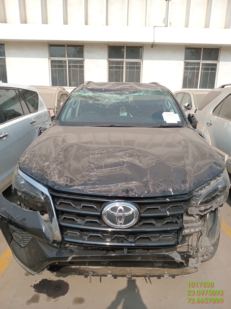 TOYOTA FORTUNER 2.8 AT